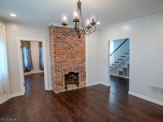 1045 Laird Avenue, Parkersburg, WV 26101