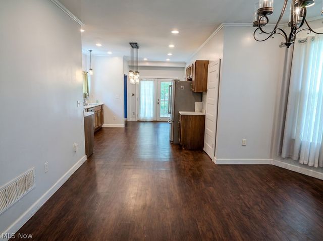 1045 Laird Avenue, Parkersburg, WV 26101