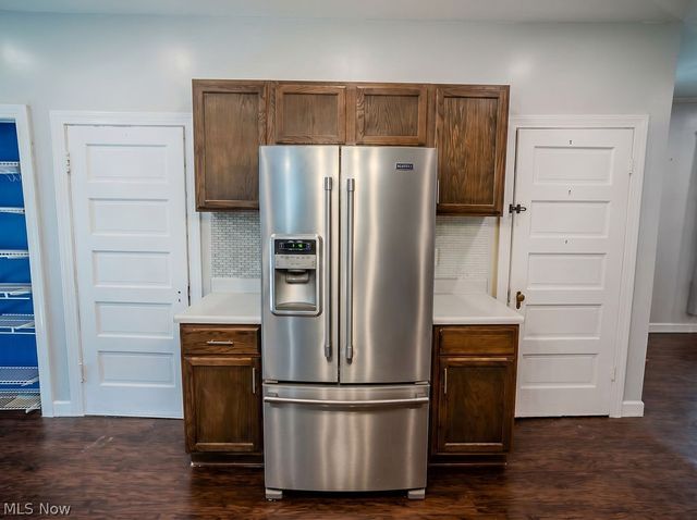 1045 Laird Avenue, Parkersburg, WV 26101