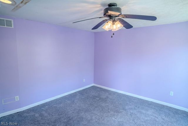 1045 Laird Avenue, Parkersburg, WV 26101