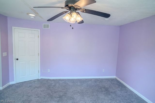 1045 Laird Avenue, Parkersburg, WV 26101
