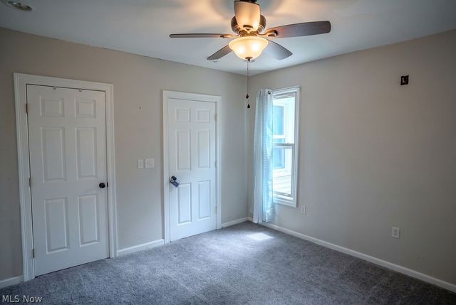 1045 Laird Avenue, Parkersburg, WV 26101