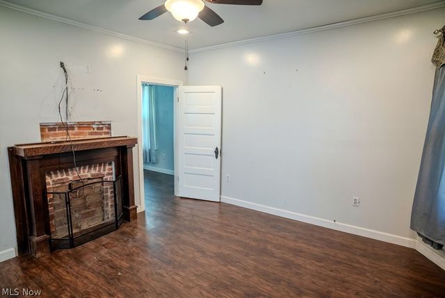 1045 Laird Avenue, Parkersburg, WV 26101