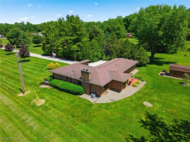 4150 Laubert Road, Atwater, OH 44201