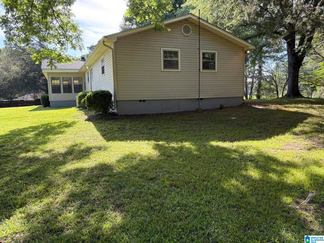 3809 ODENS MILL ROAD, Sylacauga, AL 35151