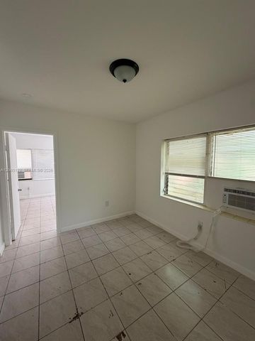 1861 NW 49th St, Miami, FL 33142