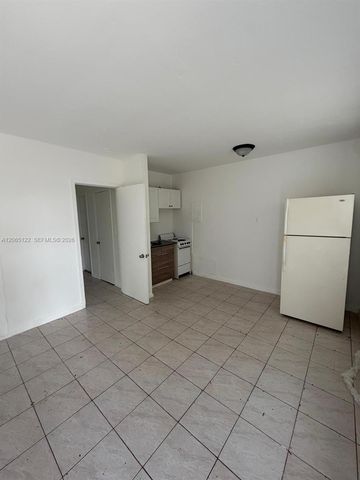 1861 NW 49th St, Miami, FL 33142