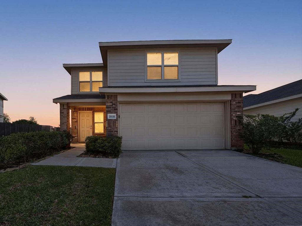 18838 Charter Elm Drive, Hockley, TX 77447