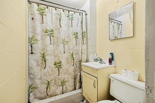 842 MERIDIAN AVENUE, Lakeland, FL 33801