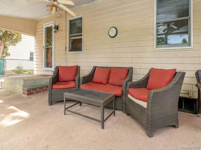 34 Maple Street, Greenvale, NY 11548