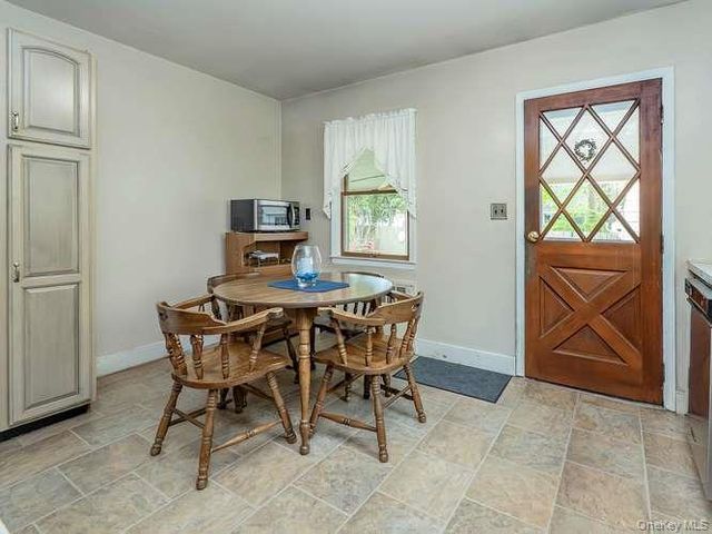 34 Maple Street, Greenvale, NY 11548
