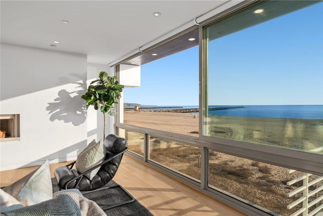 2144 E Oceanfront, Newport Beach, CA 92661