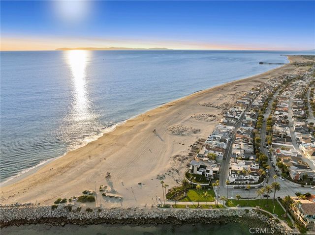2144 E Oceanfront, Newport Beach, CA 92661