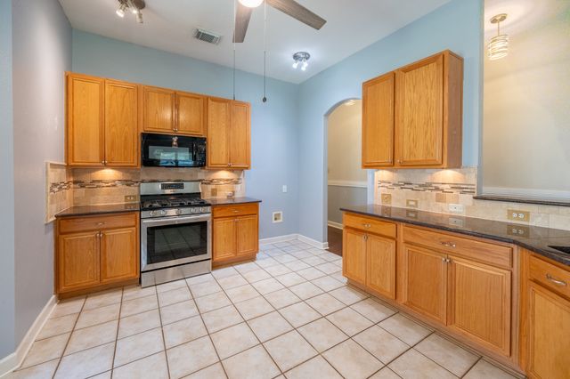 514 Renee Drive, Euless, TX 76040