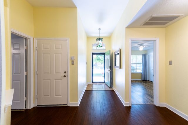 514 Renee Drive, Euless, TX 76040