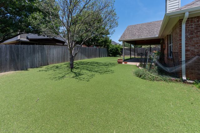514 Renee Drive, Euless, TX 76040