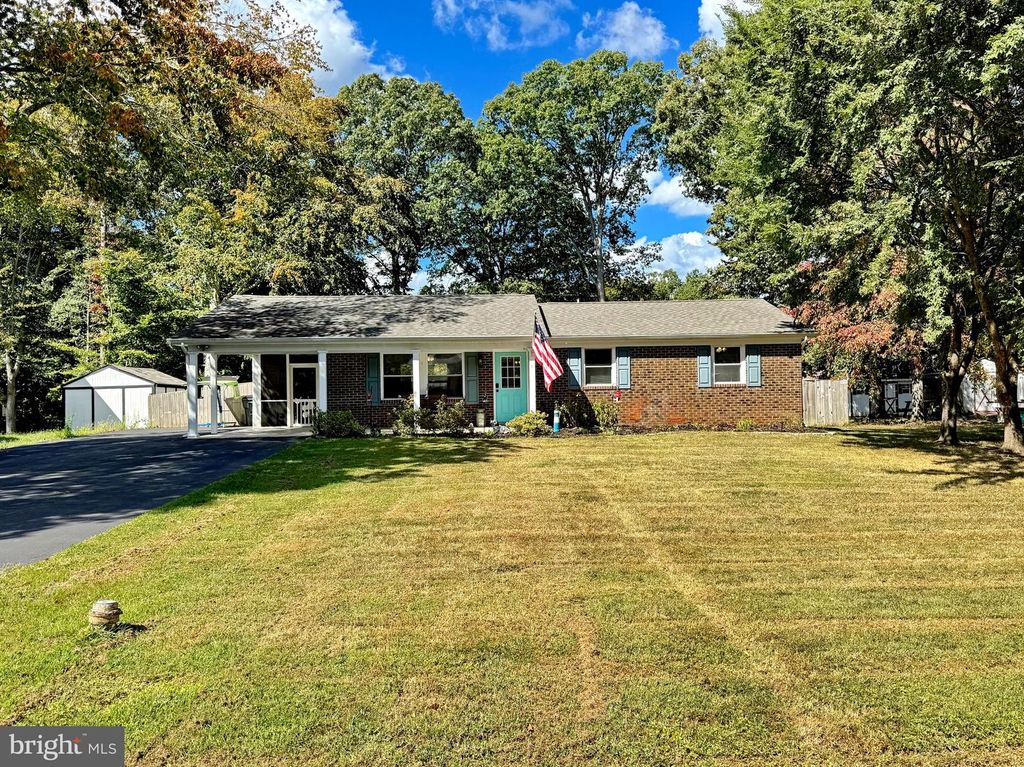 25890 HILLS DR, Mechanicsville, MD 20659