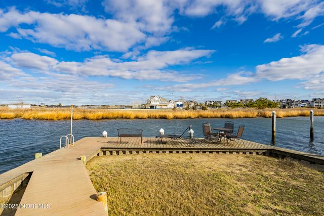 38 Ocean Avenue, Manasquan, NJ 08736