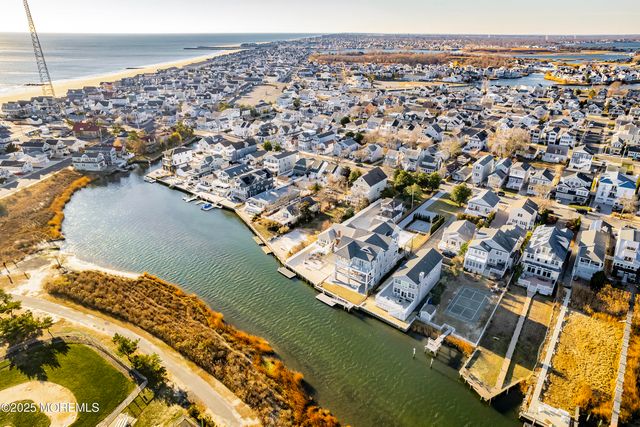 38 Ocean Avenue, Manasquan, NJ 08736