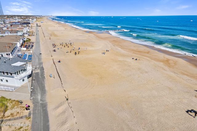 38 Ocean Avenue, Manasquan, NJ 08736