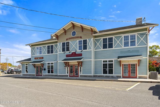 38 Ocean Avenue, Manasquan, NJ 08736