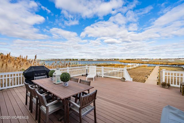 38 Ocean Avenue, Manasquan, NJ 08736