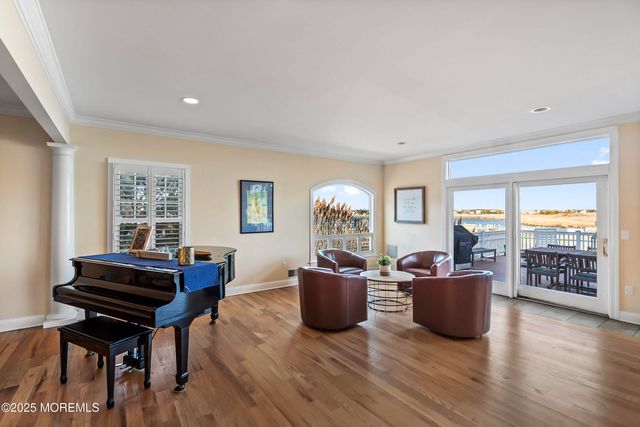 38 Ocean Avenue, Manasquan, NJ 08736