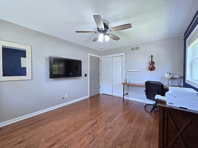 N111W16302 Catskill LANE, Germantown, WI 53022