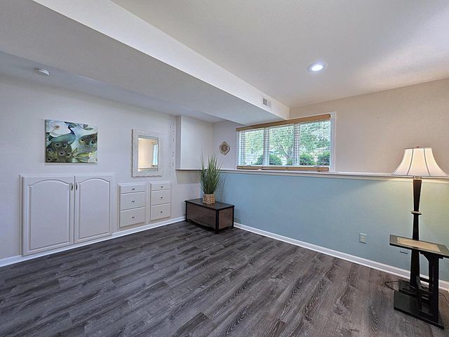N111W16302 Catskill LANE, Germantown, WI 53022