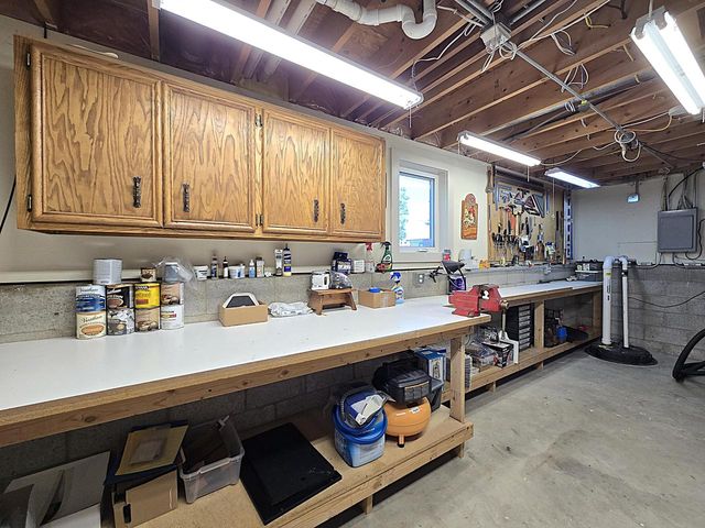 N111W16302 Catskill LANE, Germantown, WI 53022