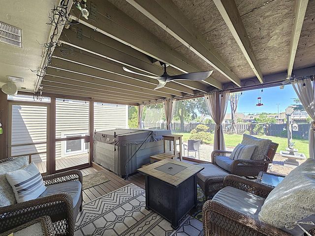 N111W16302 Catskill LANE, Germantown, WI 53022