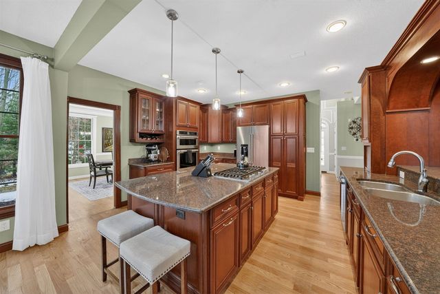 2603 Heritage Way, Stevensville, MI 49127