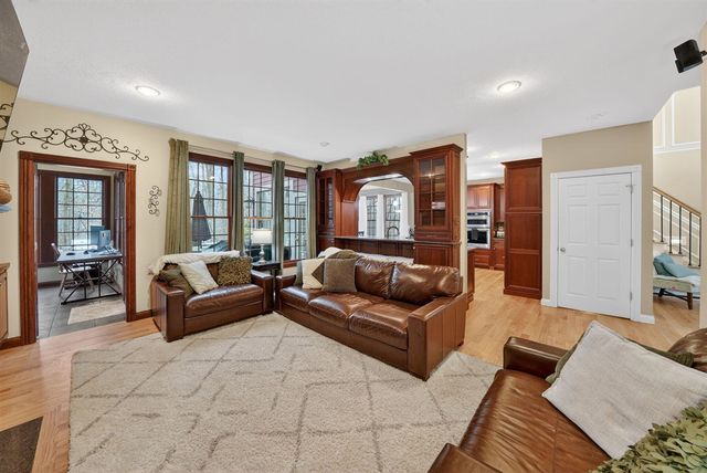 2603 Heritage Way, Stevensville, MI 49127