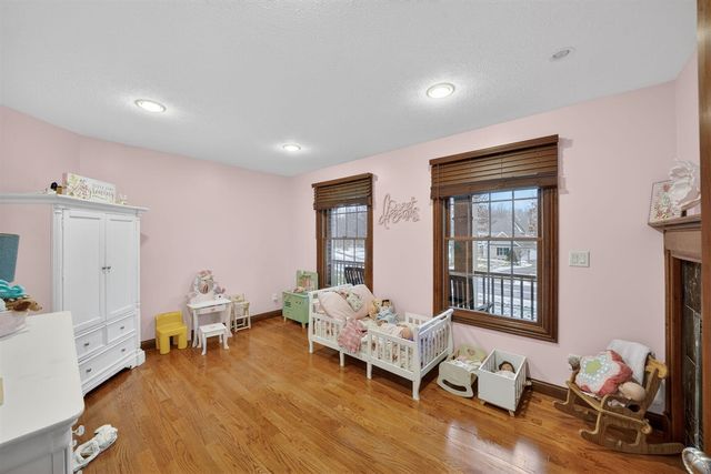 2603 Heritage Way, Stevensville, MI 49127