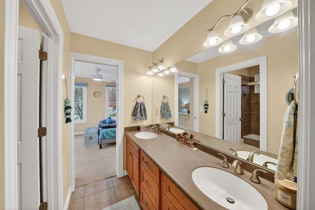 2603 Heritage Way, Stevensville, MI 49127