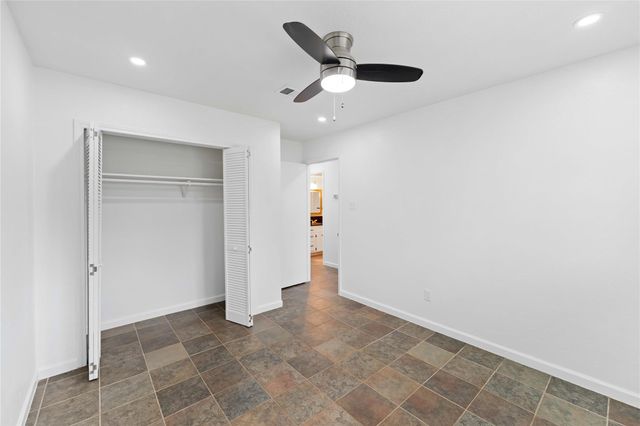 2739 Meandering Trail, Houston, TX 77339