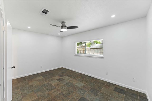 2739 Meandering Trail, Houston, TX 77339