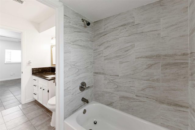 2739 Meandering Trail, Houston, TX 77339