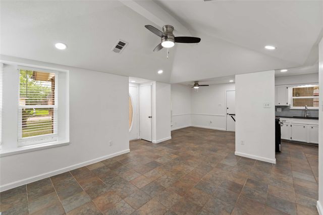 2739 Meandering Trail, Houston, TX 77339