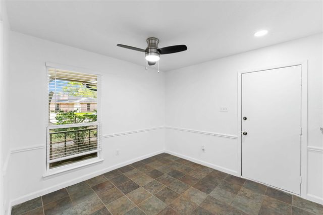 2739 Meandering Trail, Houston, TX 77339