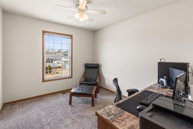 5743 MERLIN Lane, Council Bluffs, IA 51501