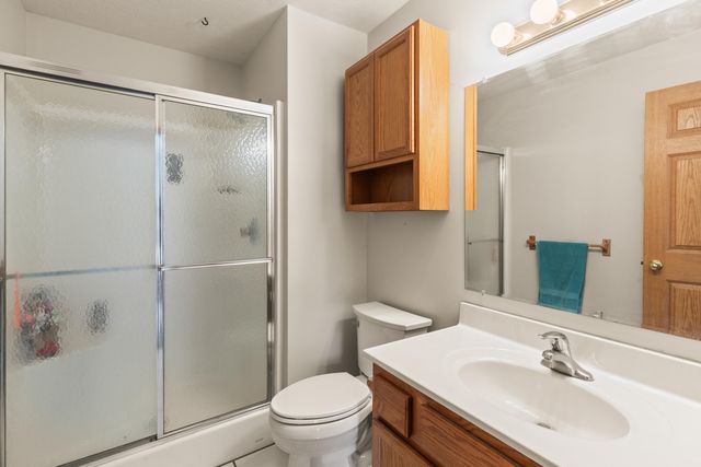 5743 MERLIN Lane, Council Bluffs, IA 51501