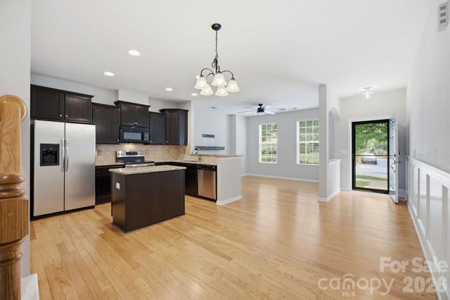 18431 The Commons Boulevard, Cornelius, NC 28031