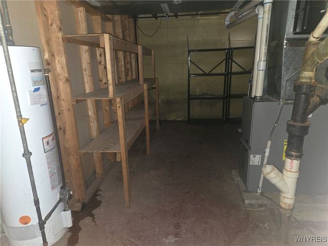 298 Lowell Road, Tonawanda, NY 14217