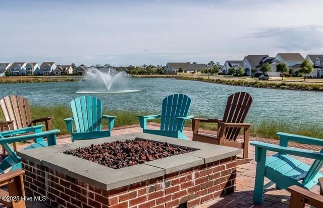 5327 Folklore Way, Wilmington, NC 28412