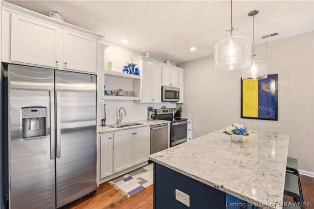 3018 Taylor Cove Drive, Louisville, KY 40220