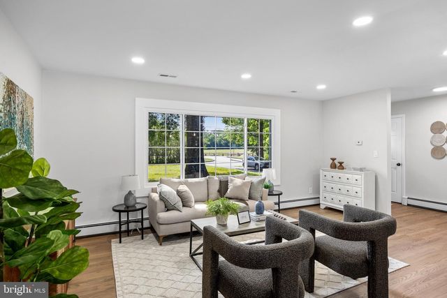 20 ROUTE 31 S, Pennington, NJ 08534