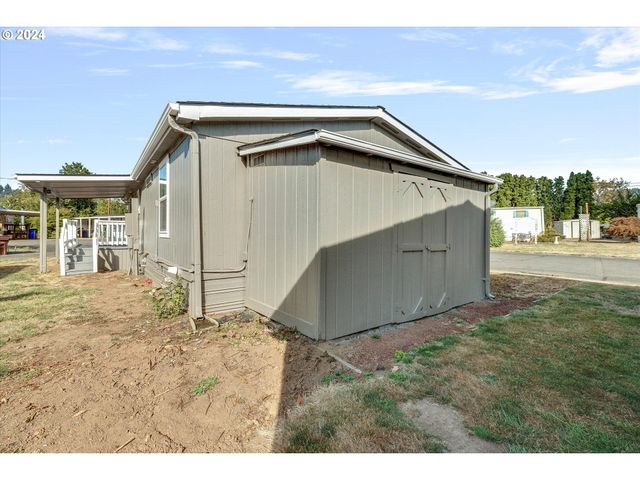 18830 HIGHWAY 99E 28, Oregon City, OR 97045