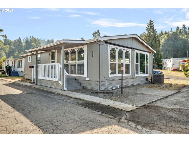 18830 HIGHWAY 99E 28, Oregon City, OR 97045