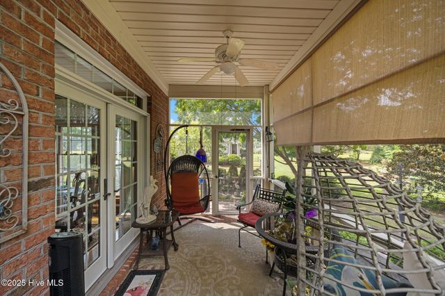 3008 Westview Drive, Greenville, NC 27834